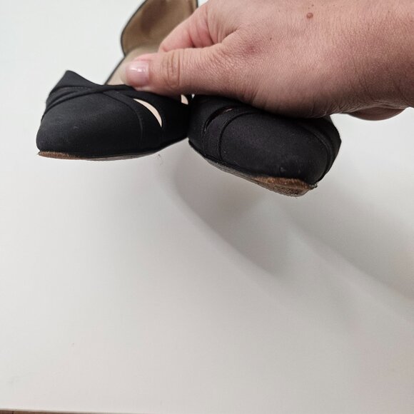 Manolo Blahnik Black D'Orsay Pumps - Picture 8 of 11